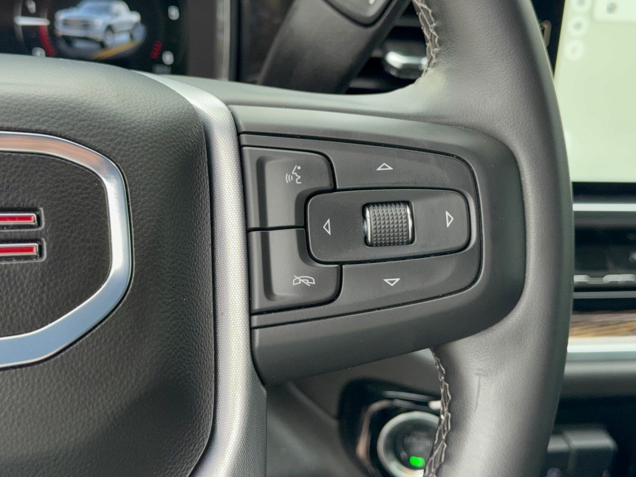 Used 2025 GMC Sierra 1500 Elevation RWD image 19
