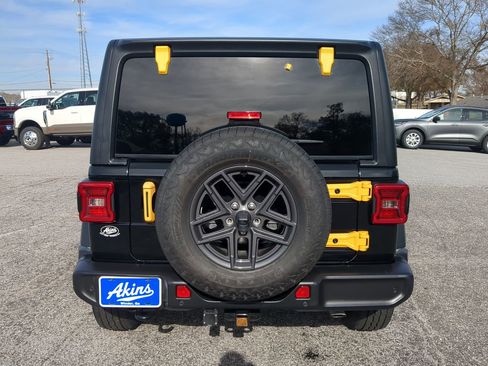 Certified 2024 Jeep Wrangler Sport S image 4