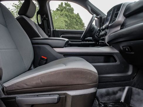 Used 2024 RAM 3500 Lone Star w/ Bed Utility Group image 33