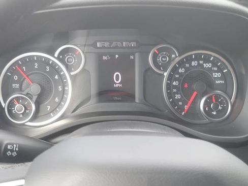 New 2026 RAM 1500 Big Horn AWD/4WD image 11