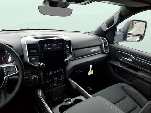 New 2026 RAM 1500 Big Horn AWD/4WD image 17