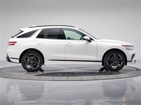 New 2026 Genesis GV70 3.5T Sport Prestige image 6