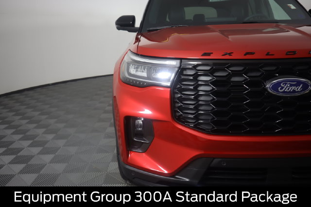 Certified 2025 Ford Explorer ST-Line w/ Premium Package AWD/4WD image 21