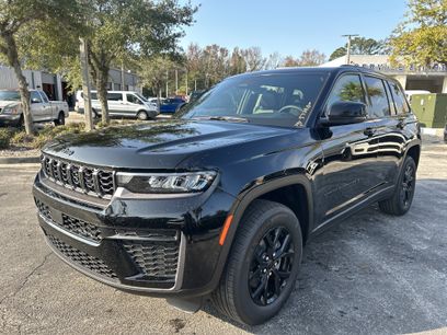 New 2026 Jeep Grand Cherokee Altitude