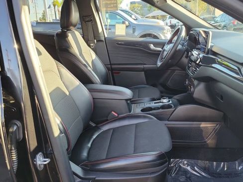 Certified 2023 Ford Escape ST-Line image 16