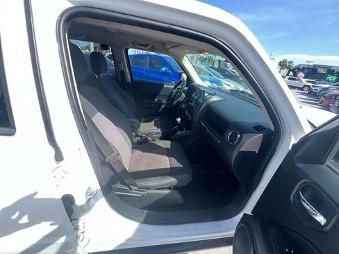 Used 2013 Jeep Patriot Sport w/ PWR Value Group FWD image 13