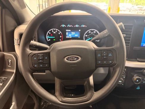 Used 2023 Ford F250 XL w/ STX Appearance Package AWD/4WD image 32