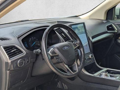 Used 2022 Ford Edge SEL AWD/4WD image 10