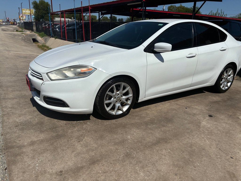Used 2013 Dodge Dart SXT w/ Popular Equipment Group FWD image 1