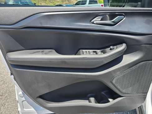 New 2026 Jeep Grand Cherokee L 4WD image 35