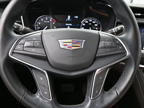 Used 2024 Cadillac XT5 Luxury image 29