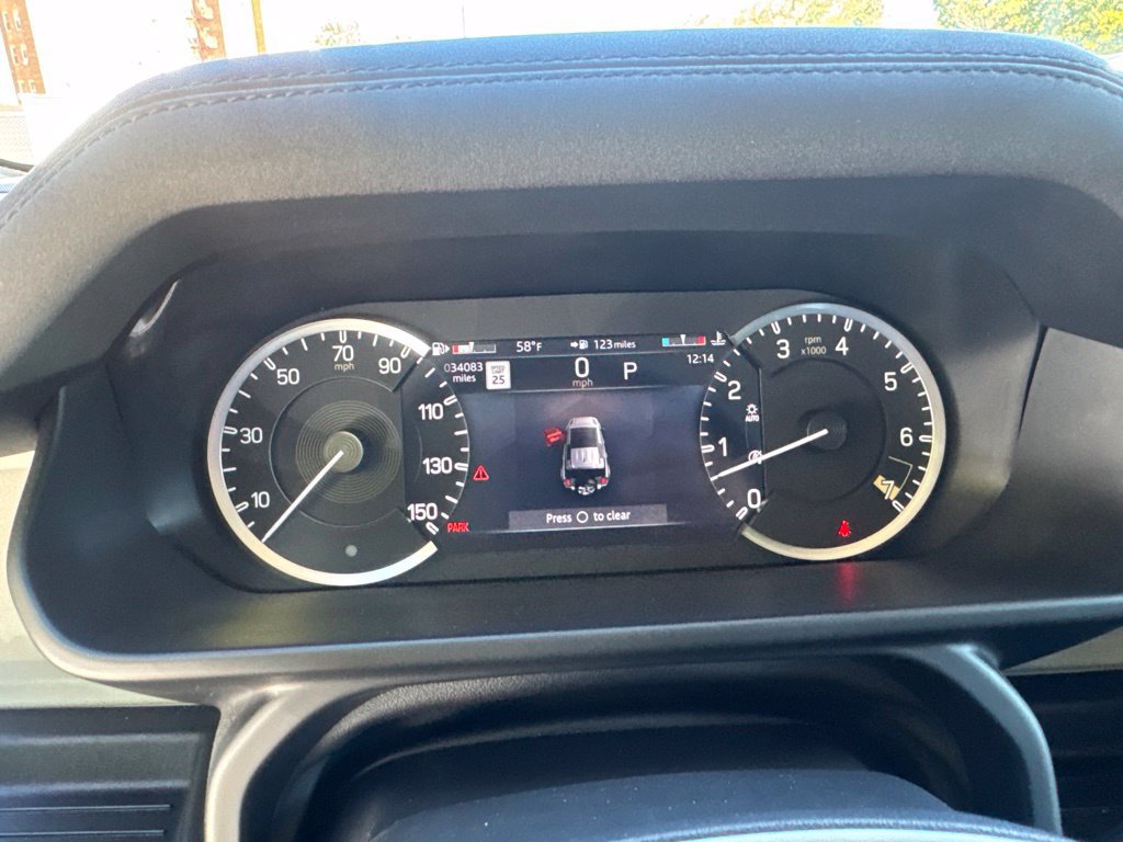 Used 2022 Land Rover Defender 110 SE AWD/4WD image 36