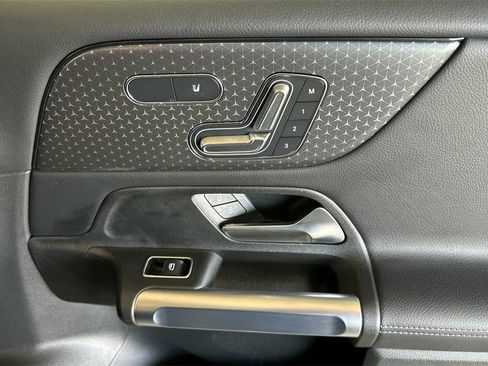 Certified 2026 Mercedes-Benz GLB 250 GLB 250 image 21