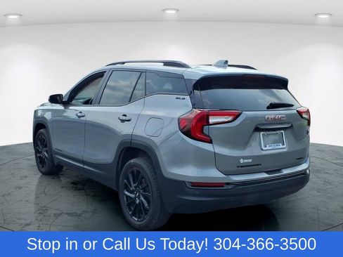 Used 2023 GMC Terrain SLE w/ Elevation Edition AWD/4WD image 7
