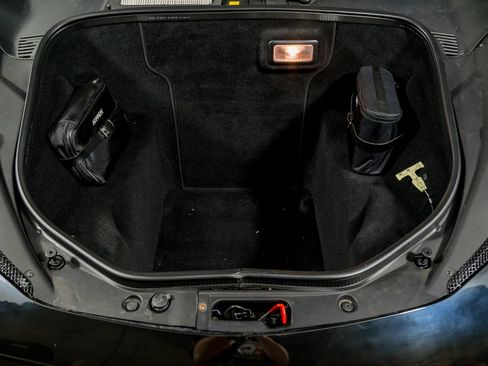 Used 2010 Ferrari 458 Italia Coupe RWD image 37
