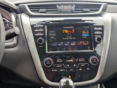 Used 2024 Nissan Murano SV FWD image 13
