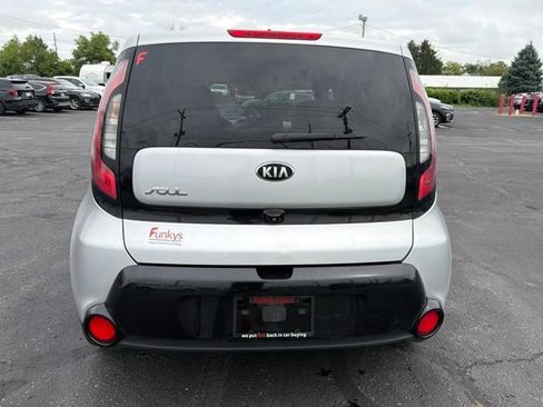 Used 2016 Kia Soul + FWD image 6