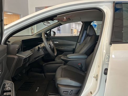 New 2026 Nissan Leaf SV+ w/ Floor Mat Package (SV+) image 16