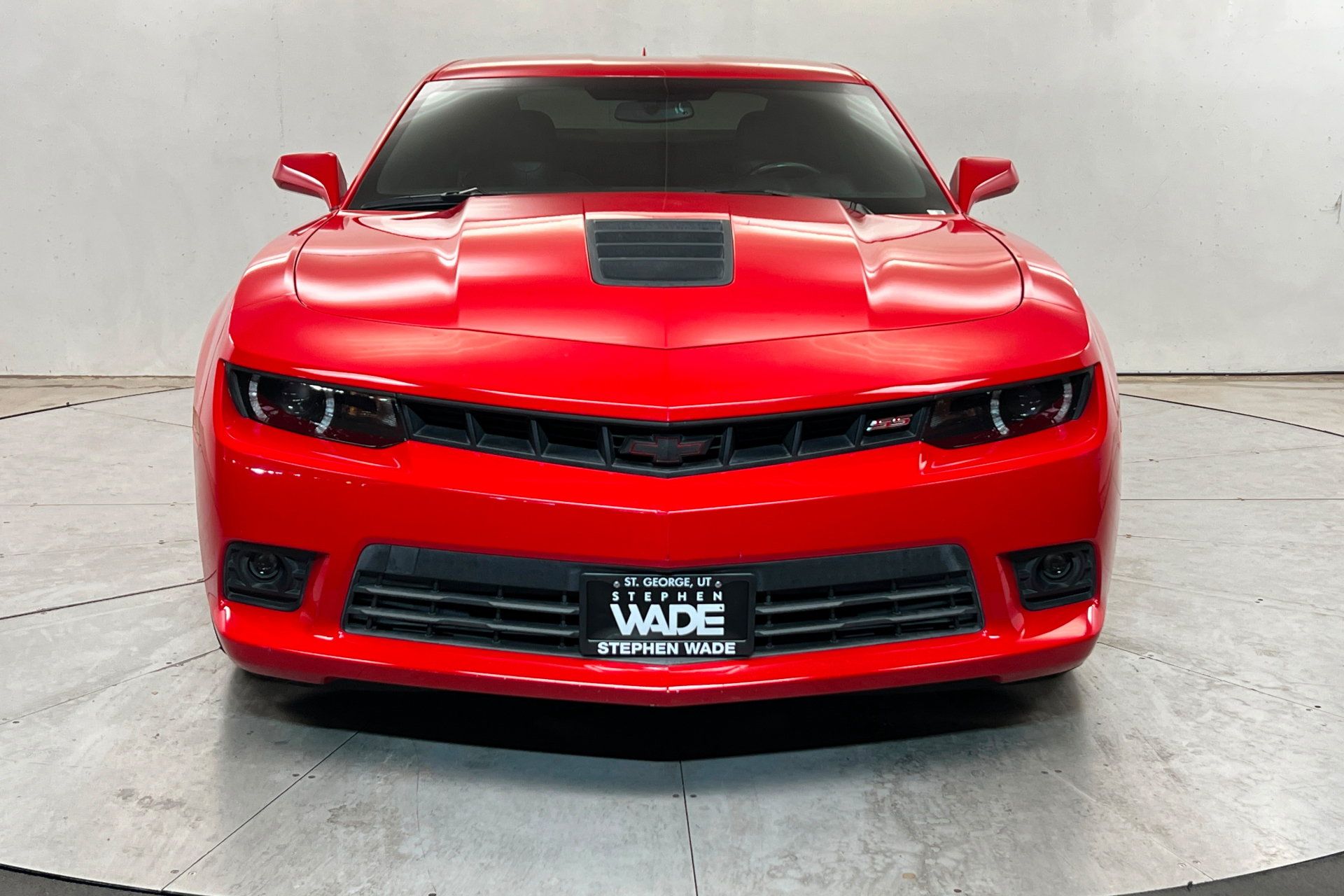 Used 2015 Chevrolet Camaro SS w/ RS Package RWD image 9