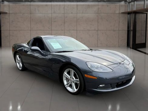 Used 2009 Chevrolet Corvette Coupe image 12