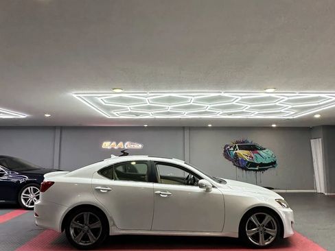Used 2011 Lexus IS 250 image 7