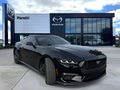 Used 2024 Ford Mustang Premium image 5