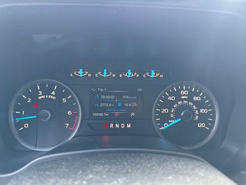 Used 2018 Ford F150 XLT w/ Equipment Group 302A Luxury AWD/4WD image 17
