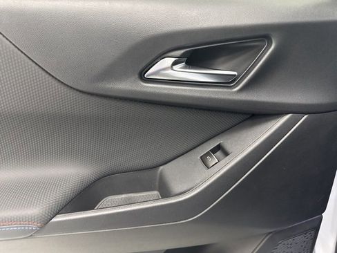 New 2026 Chevrolet Equinox RS w/ Convenience Package III image 25