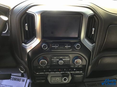 Used 2020 Chevrolet Silverado 3500 LTZ w/ LTZ Premium Package image 55