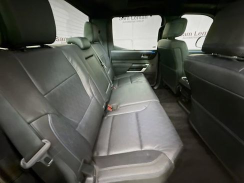 Used 2024 Toyota Tundra Platinum AWD/4WD image 31