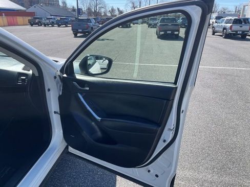 Used 2013 MAZDA CX-5 Touring w/ Touring Tech Pkg image 16