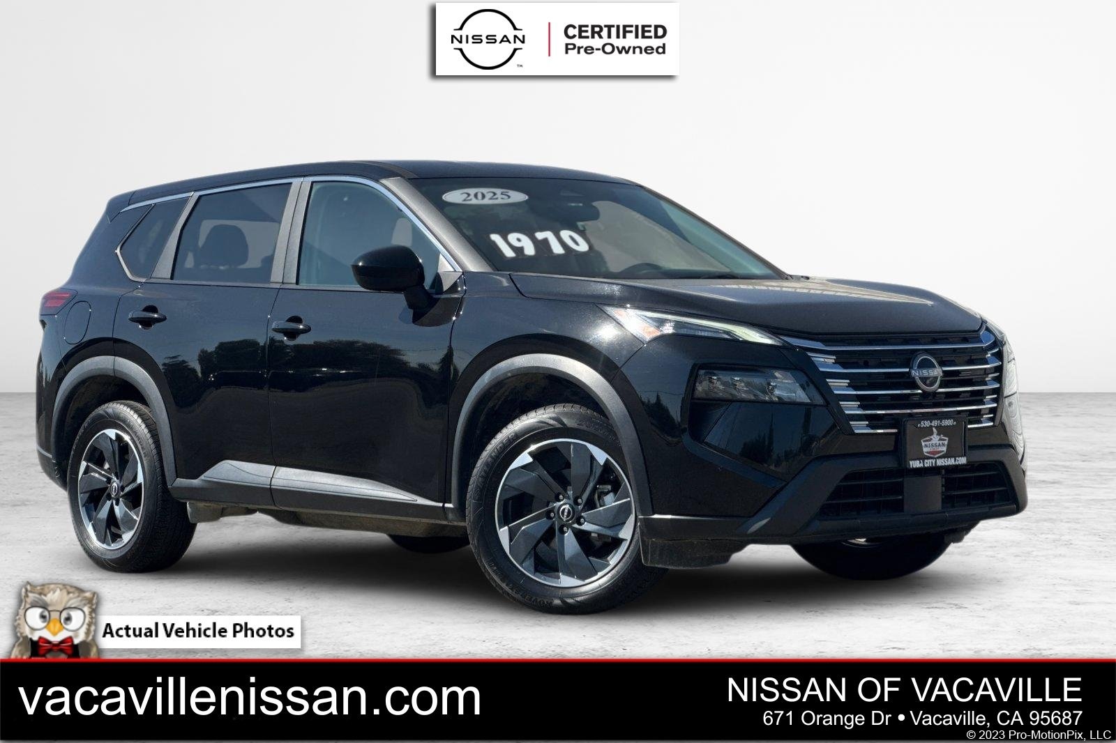 Certified 2025 Nissan Rogue SV AWD/4WD image 1
