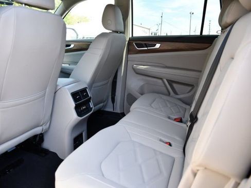 New 2026 Volkswagen Atlas SE AWD/4WD image 16