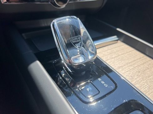 New 2026 Volvo XC60 B5 Plus w/ Climate Package image 15