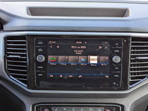 Used 2018 Volkswagen Atlas SEL image 17