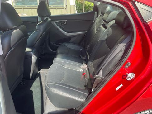 Used 2012 Hyundai Elantra Limited FWD image 9