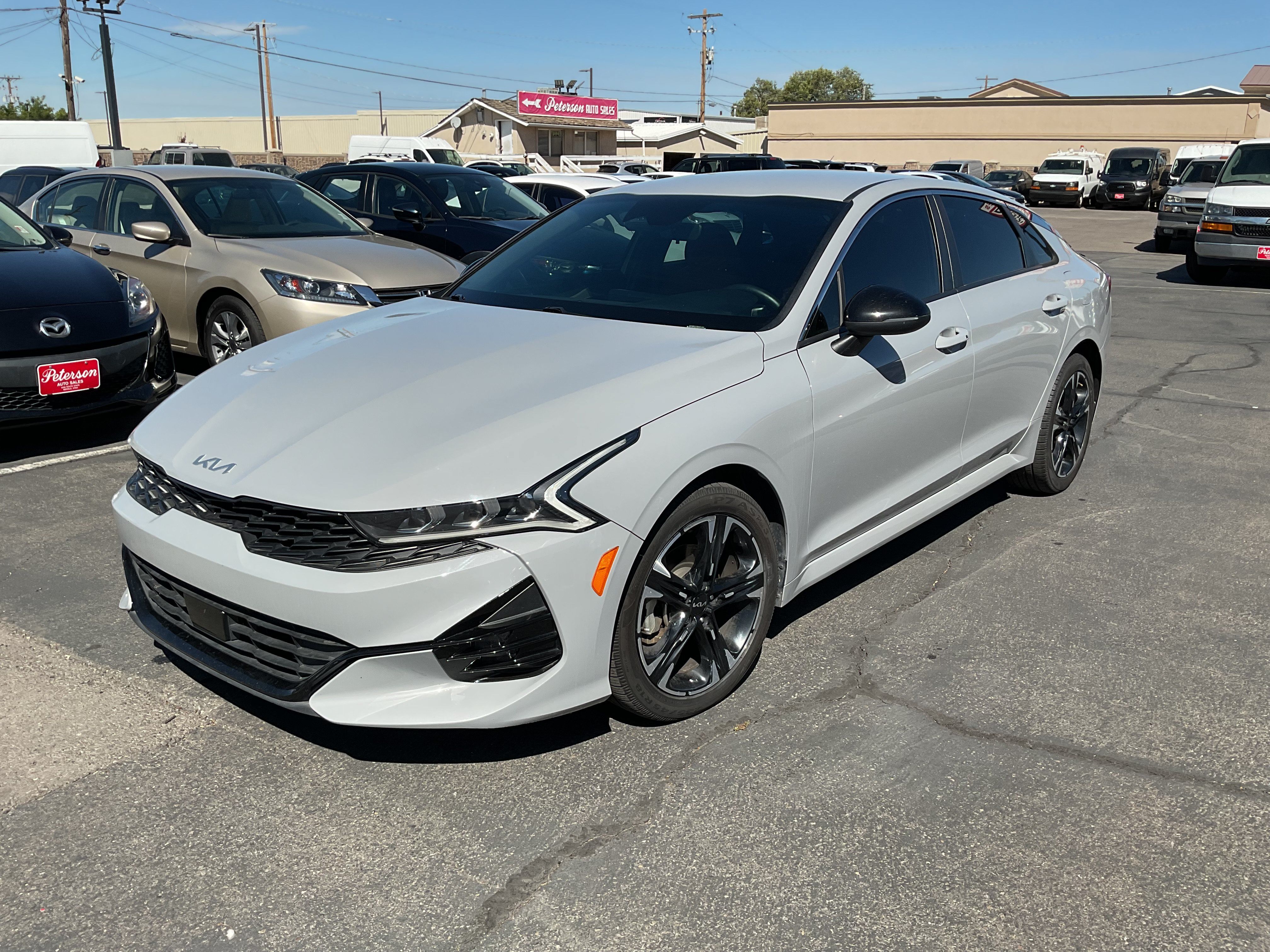 Used 2023 Kia K5 GT-Line w/ GT-Line Premium Package FWD image 2