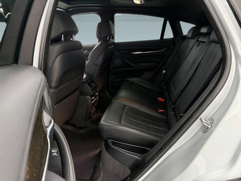 Used 2019 BMW X6 sDrive35i RWD image 21