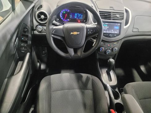 Used 2016 Chevrolet Trax LS FWD image 22