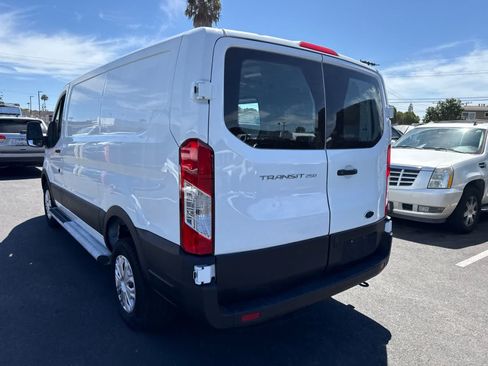Used 2025 Ford Transit 250 Low Roof w/ Exterior Upgrade Package RWD image 19