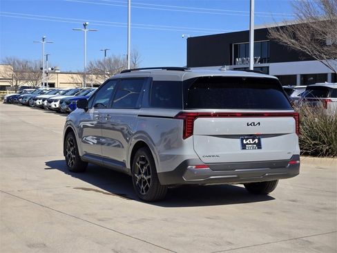 New 2026 Kia Carnival SX Prestige image 3