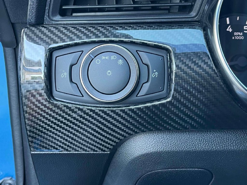Used 2019 Ford Mustang Shelby GT350 w/ Technology Package RWD image 24