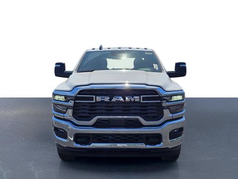 New 2026 RAM 2500 Tradesman AWD/4WD image 2