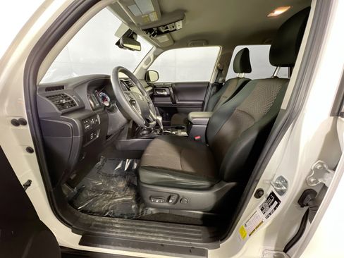 Used 2023 Toyota 4Runner TRD Off-Road image 19