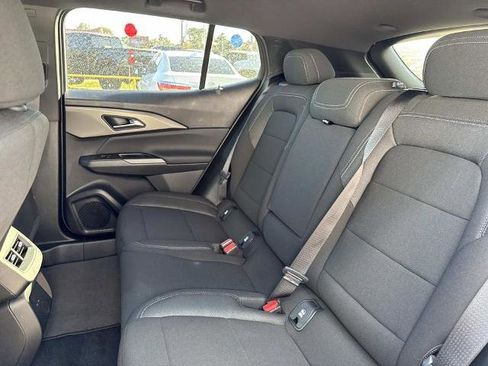 New 2026 Chevrolet Equinox EV LT image 9