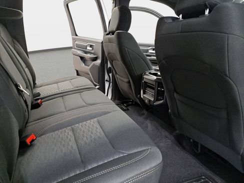 New 2026 RAM 1500 4x4 Crew Cab image 11