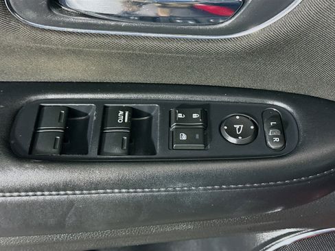 Used 2018 Honda HR-V EX image 24