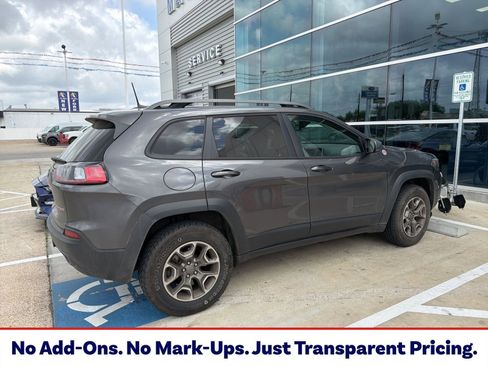 Used 2020 Jeep Cherokee Trailhawk AWD/4WD image 1