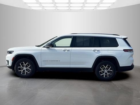 Certified 2023 Jeep Grand Cherokee L Limited w/ Luxury Tech Group II AWD/4WD image 4
