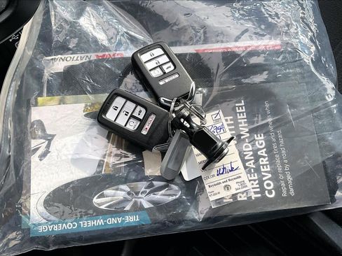 Used 2021 Honda CR-V EX image 14